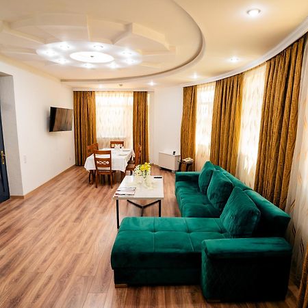 באקו Panorama Villa Lux Hotel מראה חיצוני תמונה