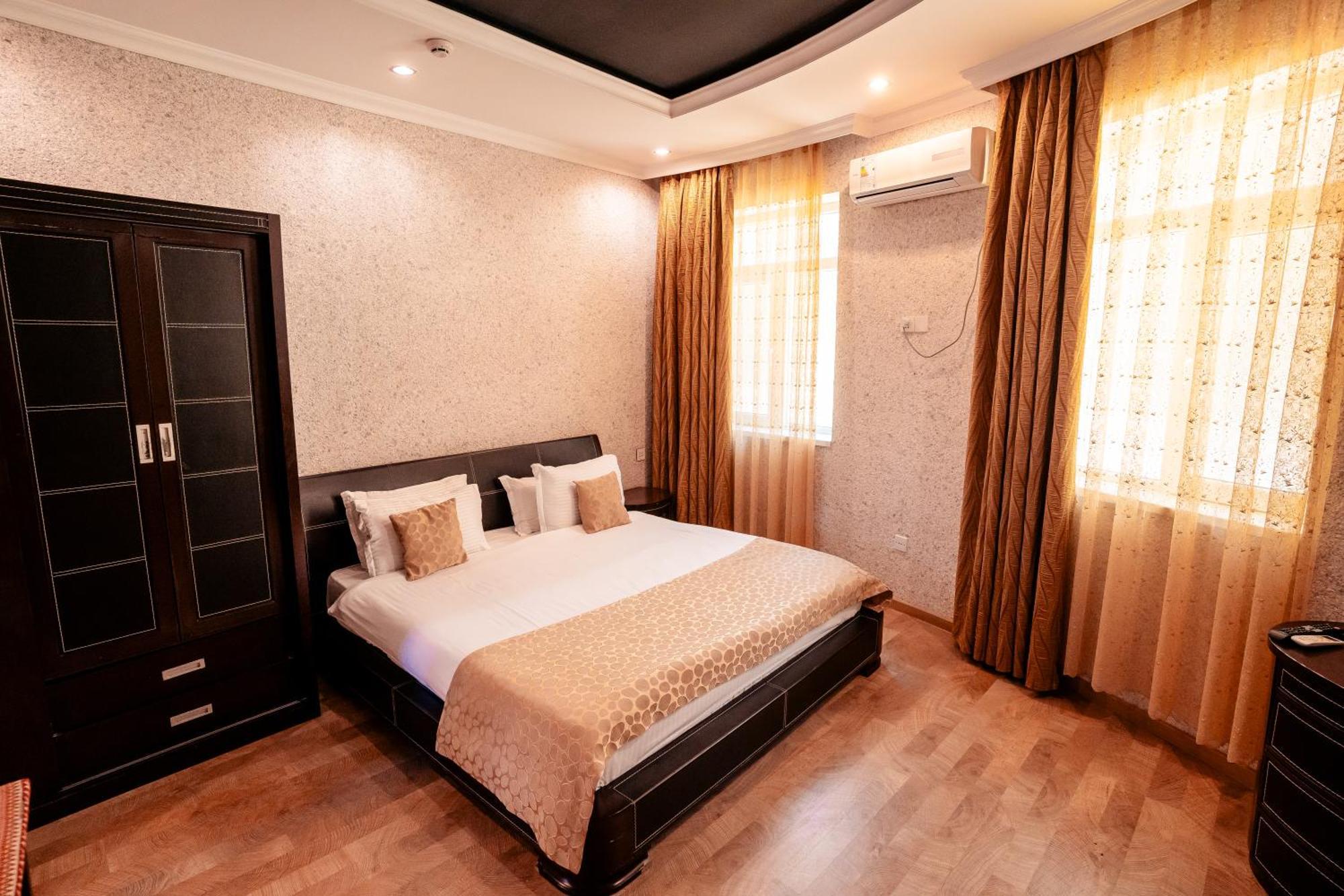 באקו Panorama Villa Lux Hotel מראה חיצוני תמונה